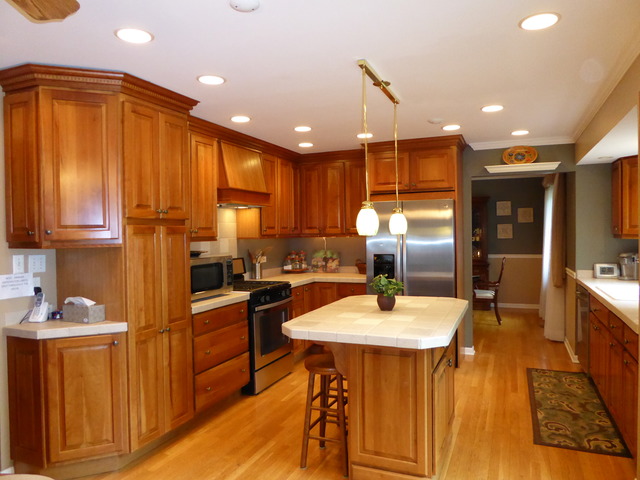 458 Farnham Ln, Wheaton, IL 60189 photo 4