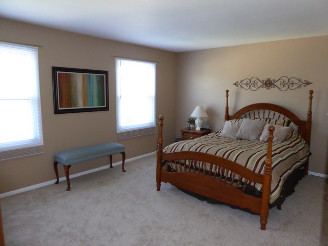 458 Farnham Ln, Wheaton, IL 60189 photo 14