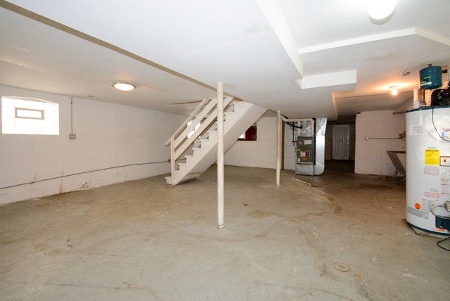 7310 W 58th St, Summit Argo, IL 60501 photo 24