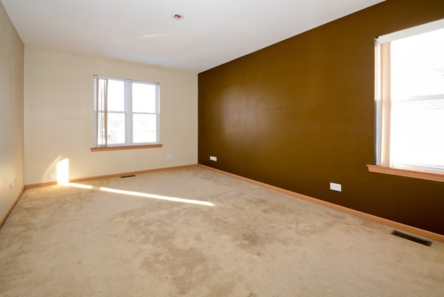 7310 W 58th St, Summit Argo, IL 60501 photo 17