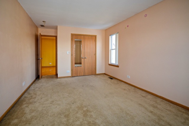 7310 W 58th St, Summit Argo, IL 60501 photo 11