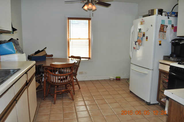 1207 Grant St, Wheaton, IL 60189 photo 2
