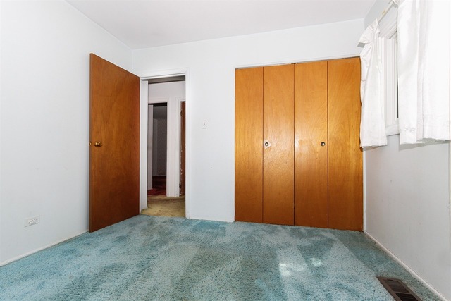 584 Durham Ct, Hoffman Estates, IL 60169 photo 12