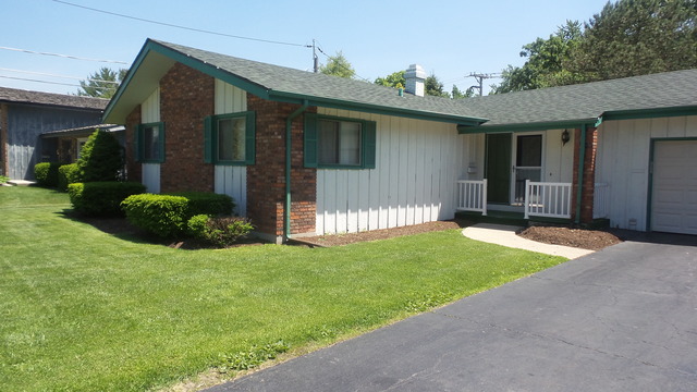 1365 Royal Blvd, Elgin, IL 60123 photo 5