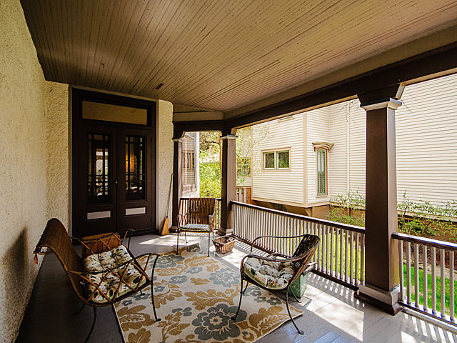 1421 Maple Ave, Evanston, IL 60201 photo 2