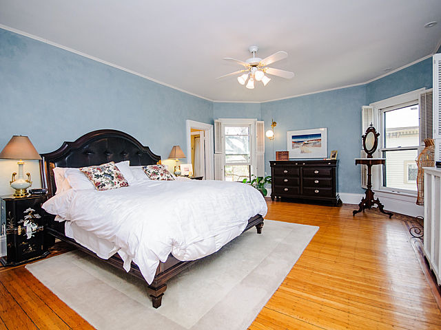 1421 Maple Ave, Evanston, IL 60201 photo 12