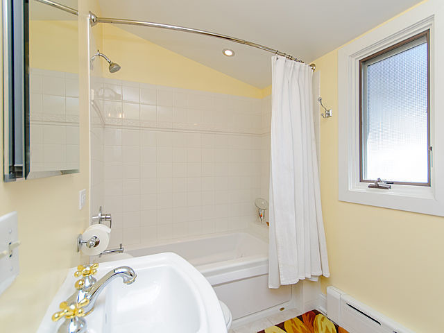 1421 Maple Ave, Evanston, IL 60201 photo 13