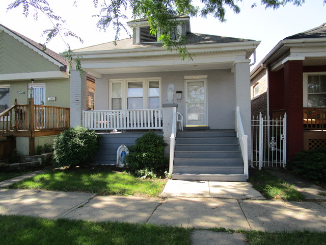 3649 W 60th Pl, Chicago, IL 60629 photo 2