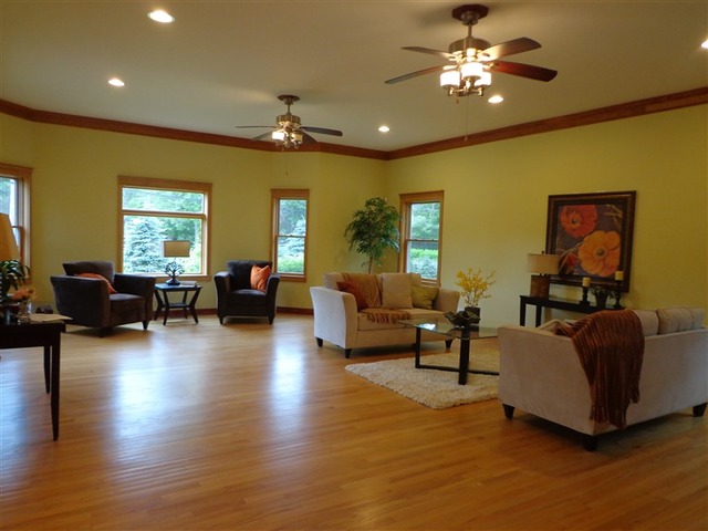 32 W245 Army Trail Rd, Wayne, IL 60184 photo 3