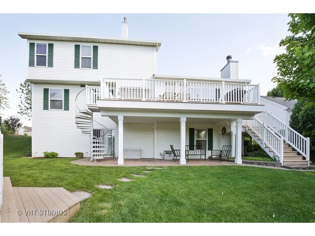 450 Flora Dr, Algonquin, IL 60102 photo 8