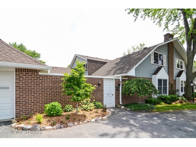 14 Attleboro On Auburn, Rolling Meadows, IL 60008 photo 1