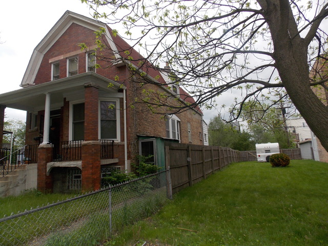 6341 S Champlain Ave, Chicago, IL 60637 photo 4