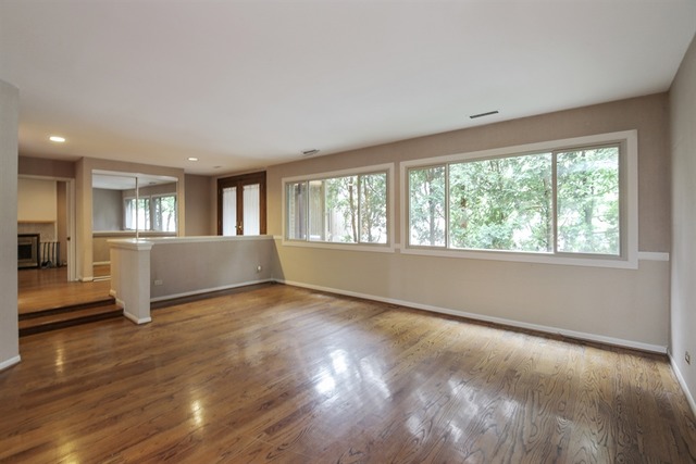 338 Glenview Rd, Glenview, IL 60025 photo 2