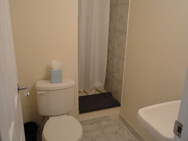 2065 Carleton Rd, Hoffman Estates, IL 60169 photo 12