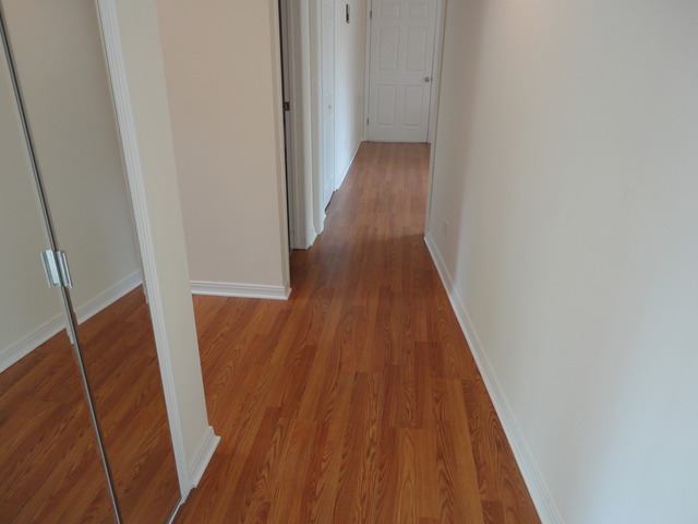 2065 Carleton Rd, Hoffman Estates, IL 60169 photo 4