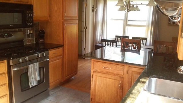 808 N Maple St, Itasca, IL 60143 photo 3