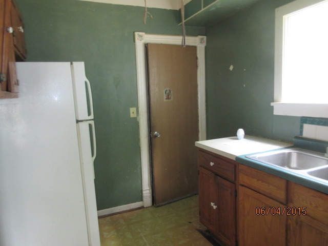 416 Addison St, Elgin, IL 60120 photo 10