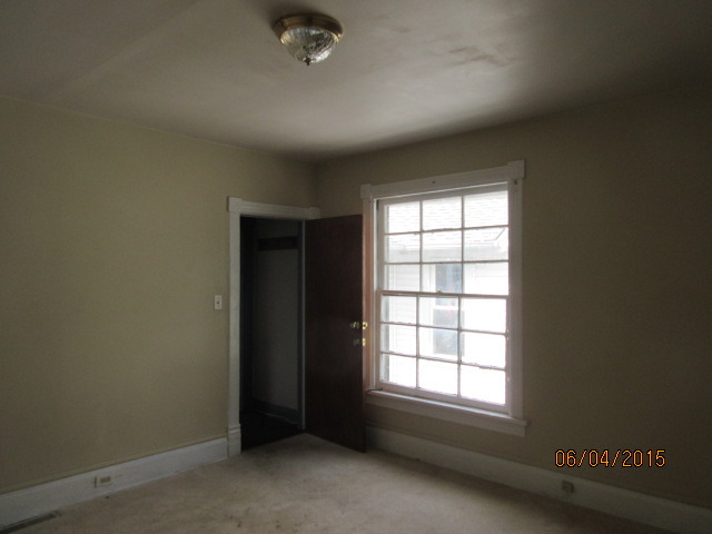 416 Addison St, Elgin, IL 60120 photo 13
