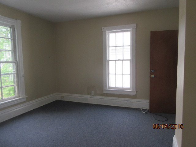416 Addison St, Elgin, IL 60120 photo 16