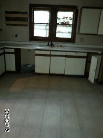 1120 E Maple St, Kankakee, IL 60901 photo 4