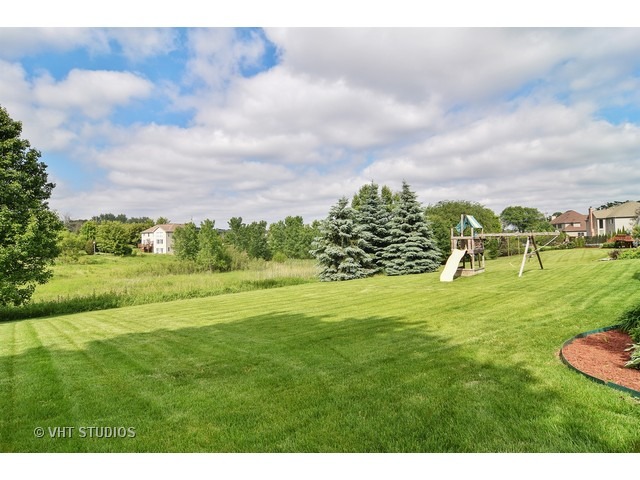 1150 Litchfield Ln, Bartlett, IL 60103 photo 19