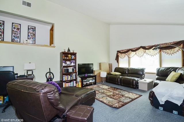 1206 Pitner Ave, Evanston, IL 60202 photo 2