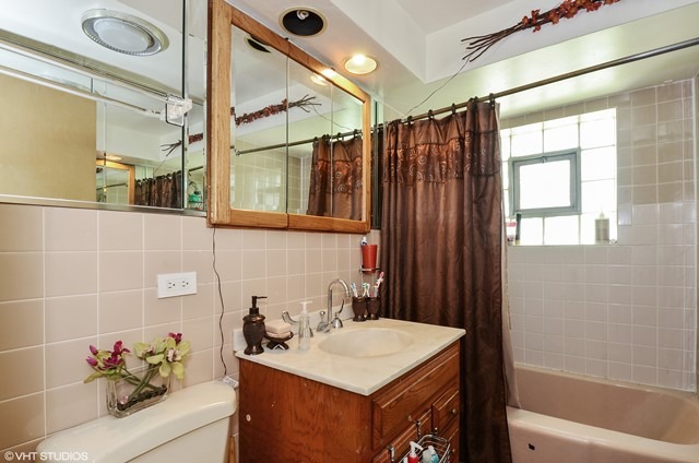 1206 Pitner Ave, Evanston, IL 60202 photo 9