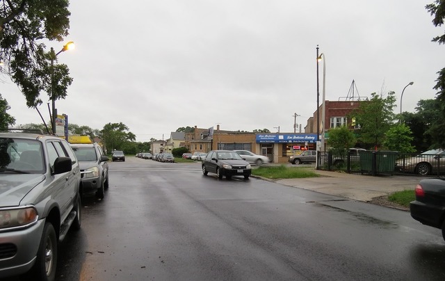2250 N Mulligan Ave, Chicago, IL 60639 photo 3