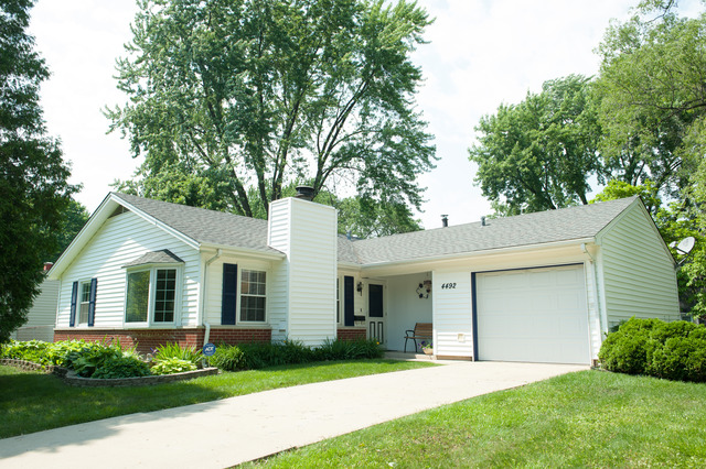 4492 Lincoln Ave, Rolling Meadows, IL 60008 photo 1