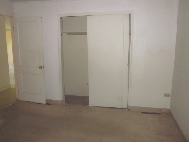 2206 N Moody Ave, Chicago, IL 60639 photo 8