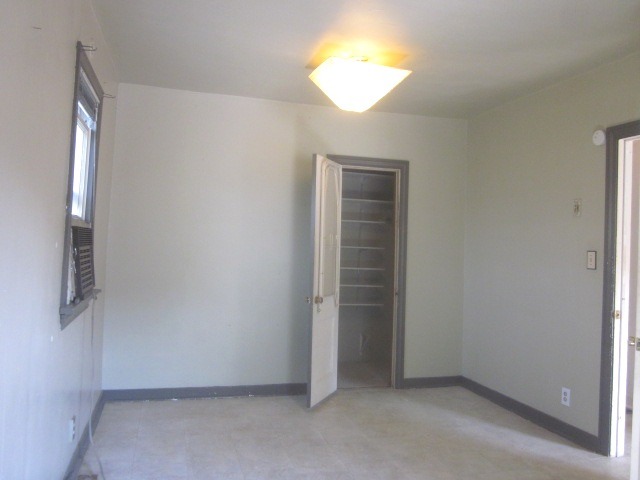 2206 N Moody Ave, Chicago, IL 60639 photo 12