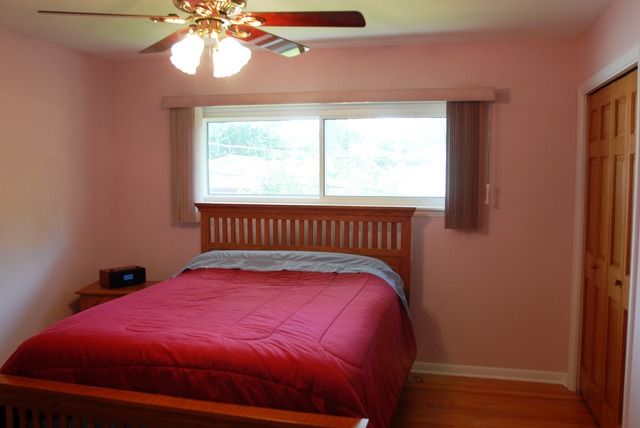 2157 Westview Dr, Des Plaines, IL 60018 photo 8