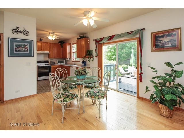 148 E Old Mill Trl, Antioch, IL 60002 photo 7