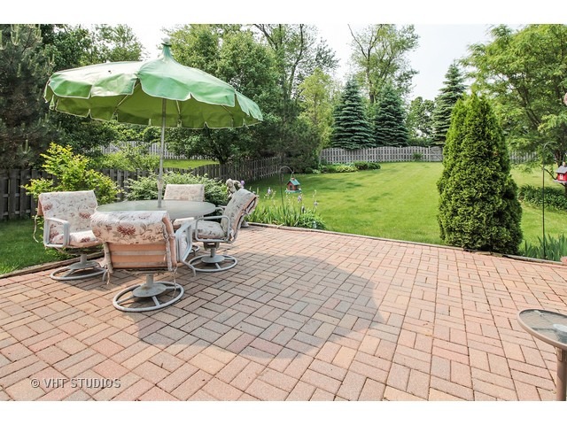 148 E Old Mill Trl, Antioch, IL 60002 photo 13