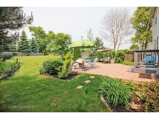 148 E Old Mill Trl, Antioch, IL 60002 photo 14