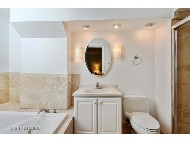 555 Sycamore Ln, Wheeling, IL 60090 photo 12