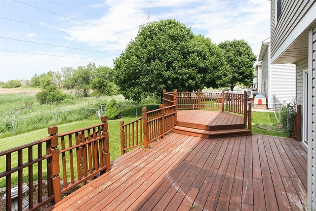 992 Longford Rd, Bartlett, IL 60103 photo 22