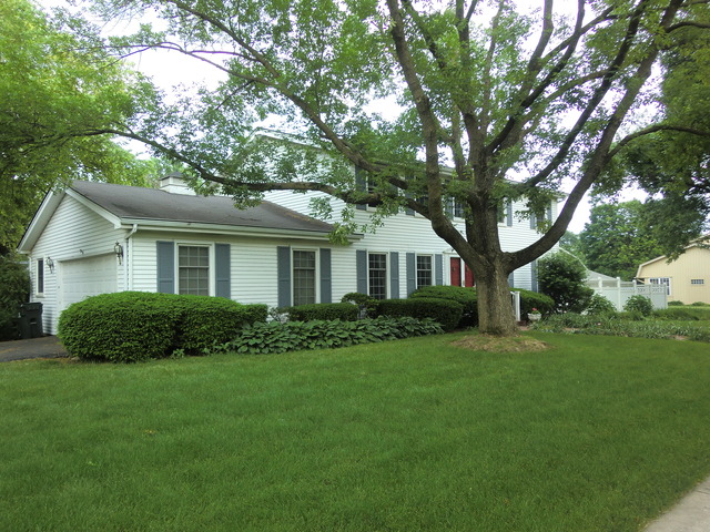 108 Longleaf Dr, Naperville, IL 60540 photo 1