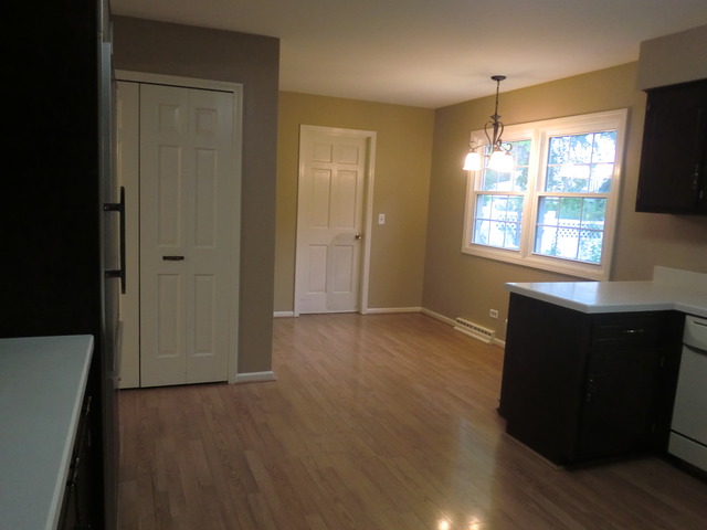 108 Longleaf Dr, Naperville, IL 60540 photo 7