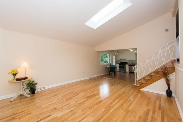716 Ranch Rd, Wheaton, IL 60187 photo 5
