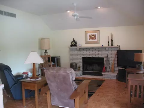4350 Bargo Ln, Morris, IL 60450 photo 19