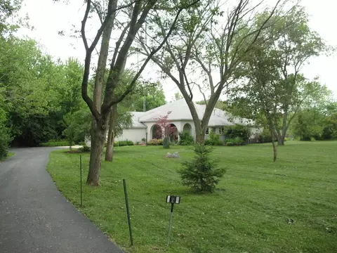 4350 Bargo Ln, Morris, IL 60450 photo 2