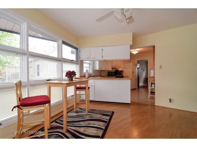 714 S Spring Rd, Elmhurst, IL 60126 photo 7