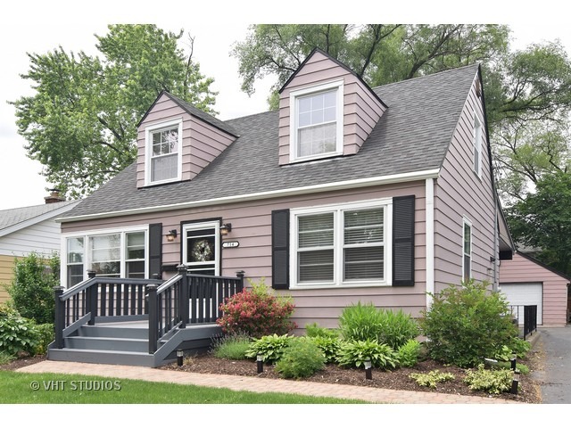 714 S Spring Rd, Elmhurst, IL 60126 photo 1