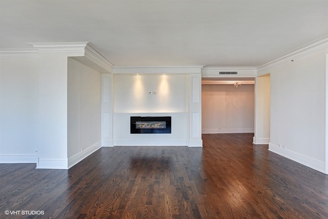 132 E Delaware Pl #5301, Chicago, IL 60611 photo 9