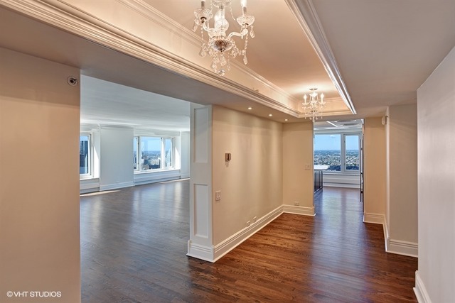 132 E Delaware Pl #5301, Chicago, IL 60611 photo 4