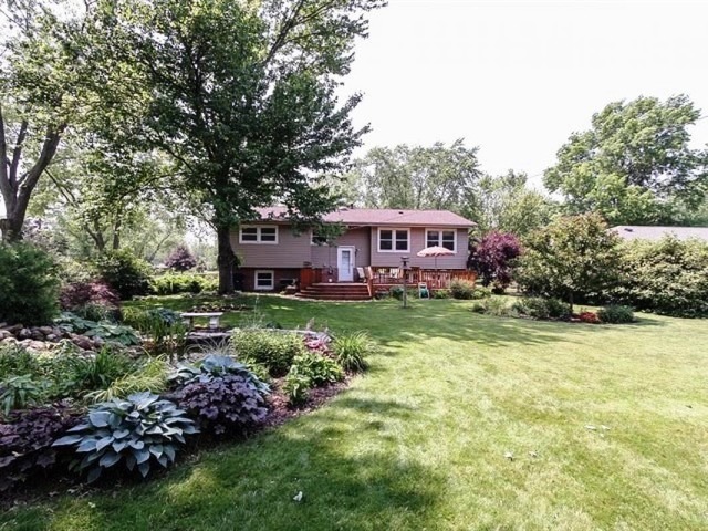 1251 Blackhawk Dr, Elgin, IL 60120 photo 19