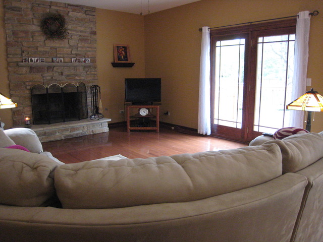 1950 Aspen Dr, Algonquin, IL 60102 photo 4