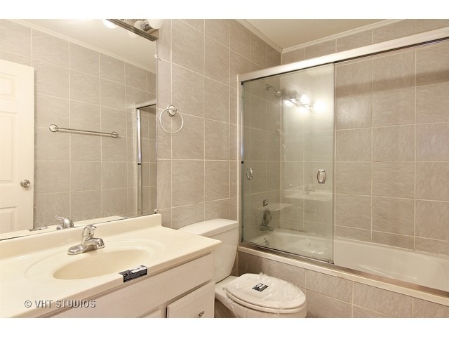 1122 E Paddock Dr, Palatine, IL 60074 photo 7