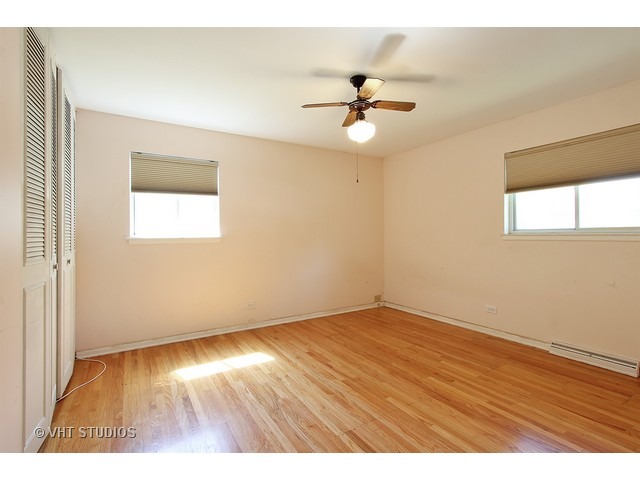 1122 E Paddock Dr, Palatine, IL 60074 photo 6